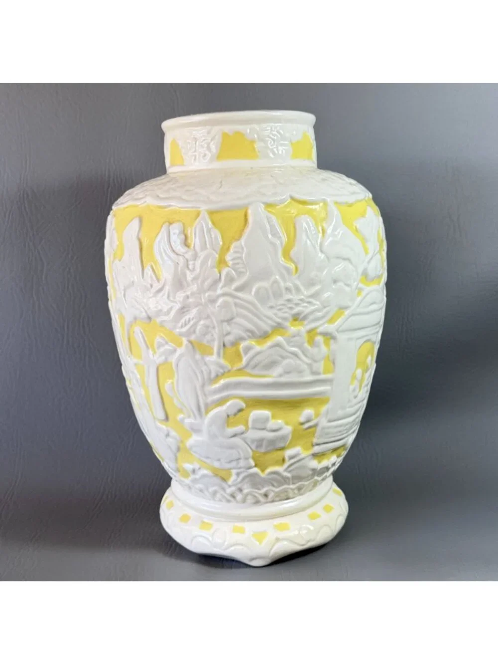 Vintage Stangl Pottery Chinoiserie Vase Yellow White Pagoda Relief Irene 11